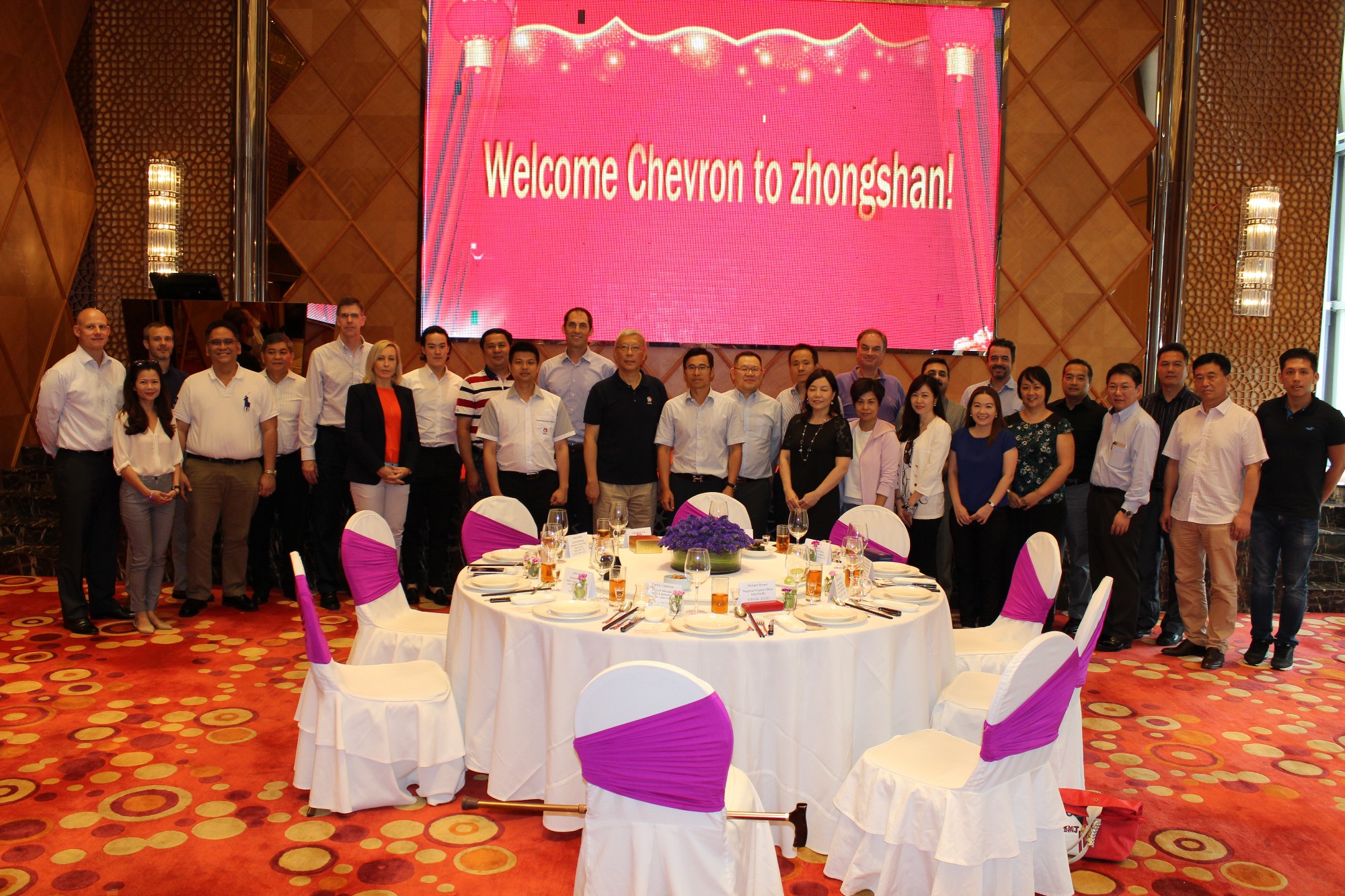 我司以高標(biāo)準(zhǔn)迎接加德士亞太區(qū)各國高層蒞臨考察